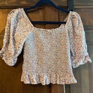 GAP Floral Smocked Peplum Top – Square Neck Puff Sleeve Blouse